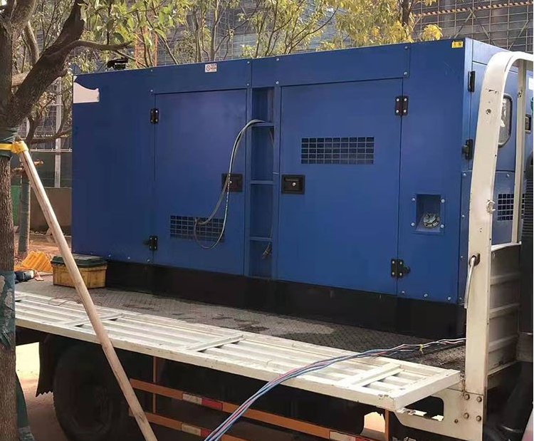 梁山柴油发电机组空气滤清器多久更换一次？