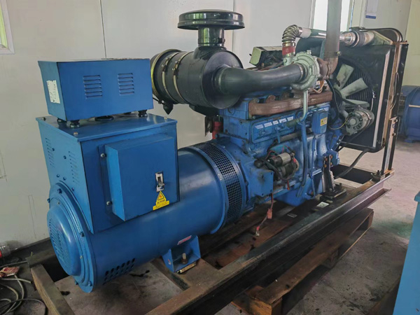 梁山100kW柴油发电机组使用多级机油有哪些优缺点？