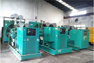 梁山如何判断汽油发电机组电瓶的使用寿命？