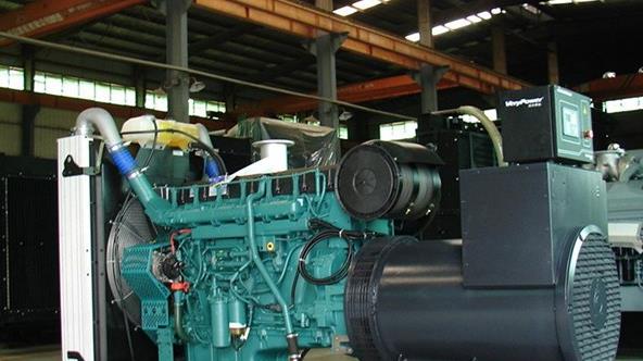 梁山如何判断柴油发电机组的机油是否需要更换?